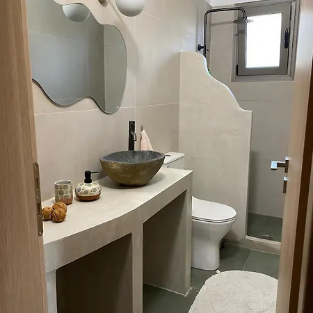 The Little House In Kaiafas Zaharo